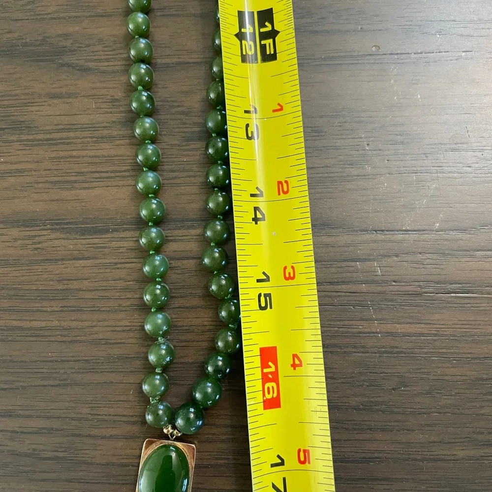 18k Old Jade necklace - Picture 4 of 9